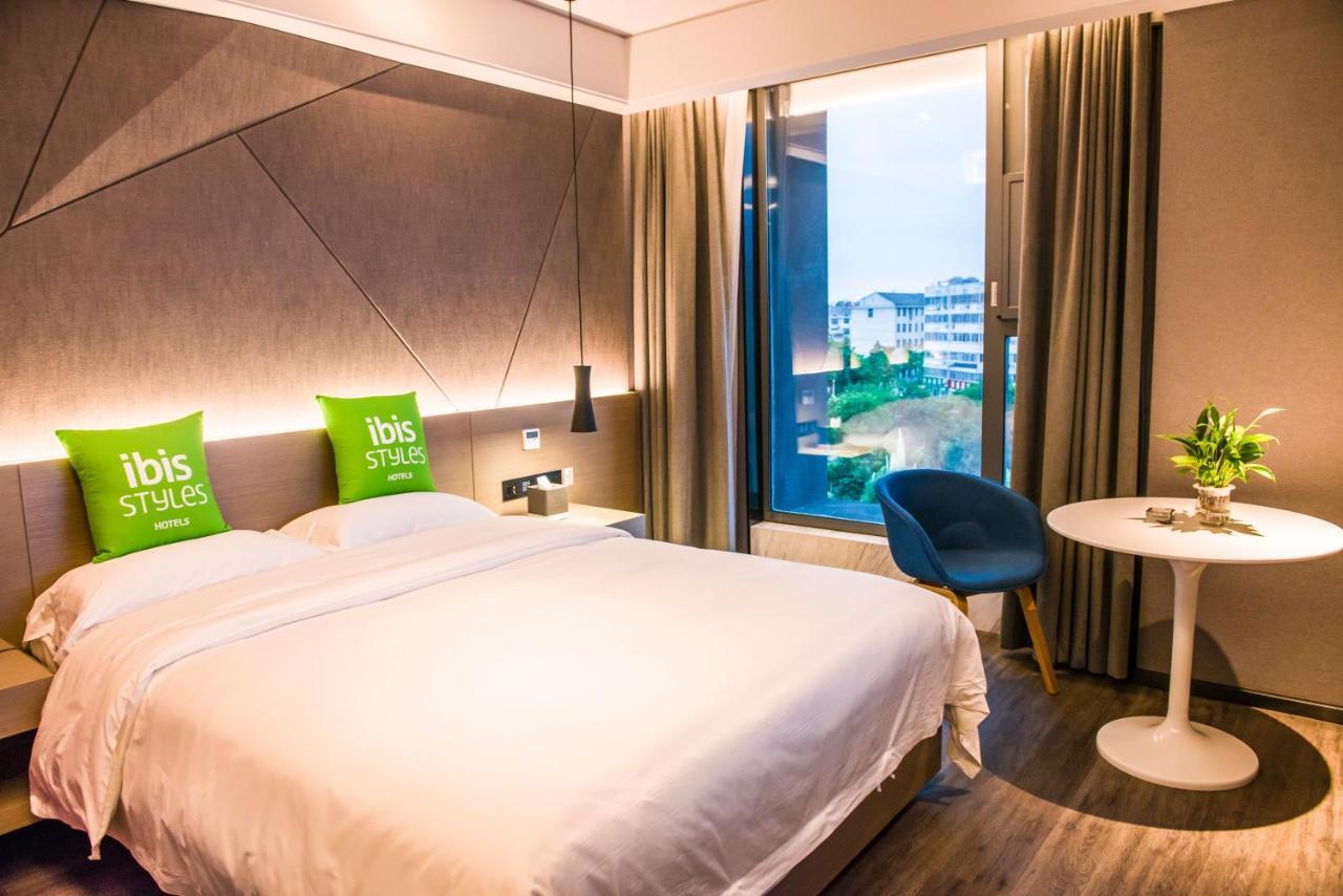 Ibis Styles Suqian Sihong South Hengshan Road Hotel Екстер'єр фото